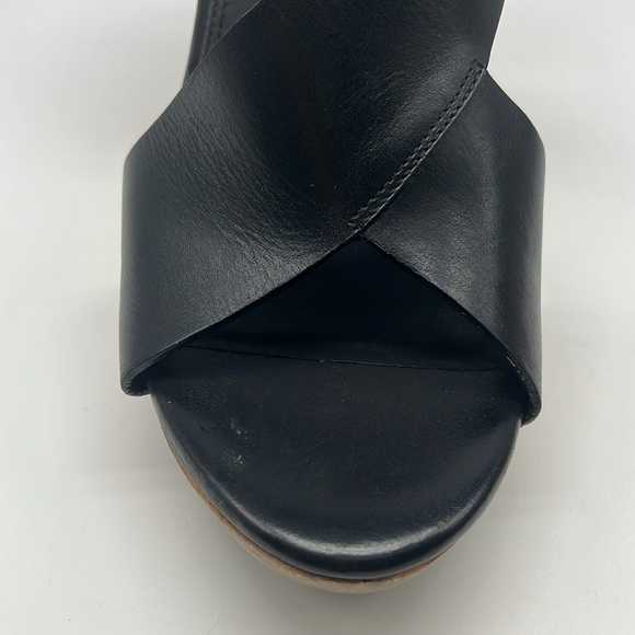 Diane Von Furstenberg - Black Leather Open Toe Wood Heeled Wedge Size 9.5 - Picture 4 of 15